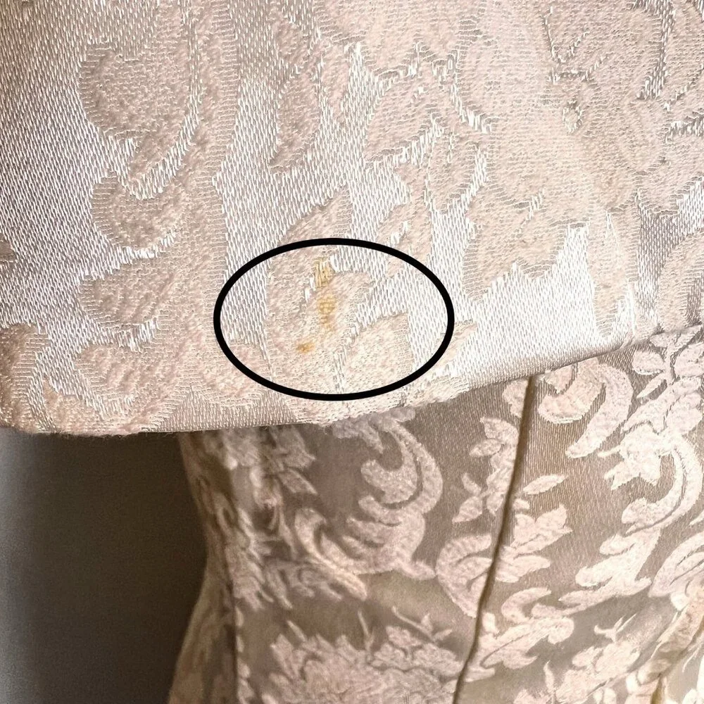 Vintage 1980s Roberta Ivory Brocade Courthouse Wedding Dress Gold Appliqué XS - Picture 10 of 11